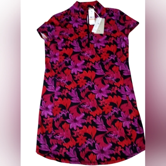 Tommy Bahama -NWT Black Shift Dress W/Red & Purple Floral Print, Short Sleeve - Picture 11 of 11